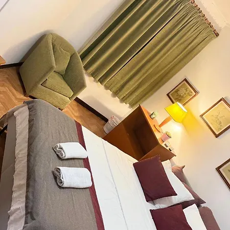 Quarto em Acomodações Particulares Wh